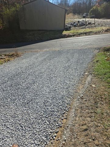 2285 Archer Lane, Zanesville, OH 43701