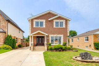 7630 N Oleander Avenue, Niles, IL 60714