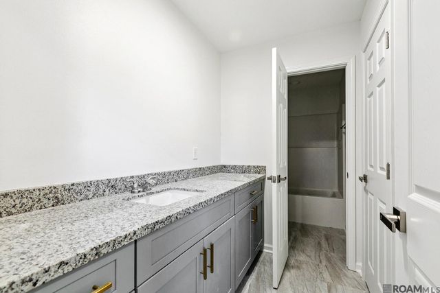 9986 Avenue C, Baton Rouge, LA 70807