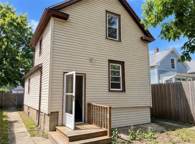 745 19th Street, Niagara Falls, NY 14301