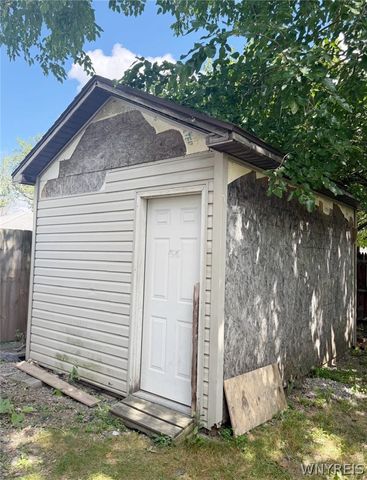 745 19th Street, Niagara Falls, NY 14301