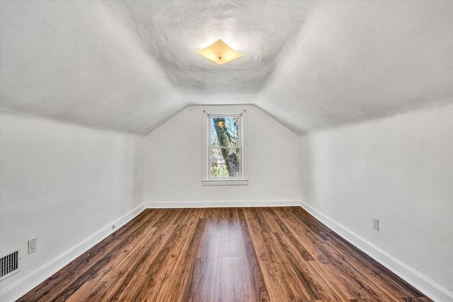 1815 Clinton AVE, Roanoke, VA 24013