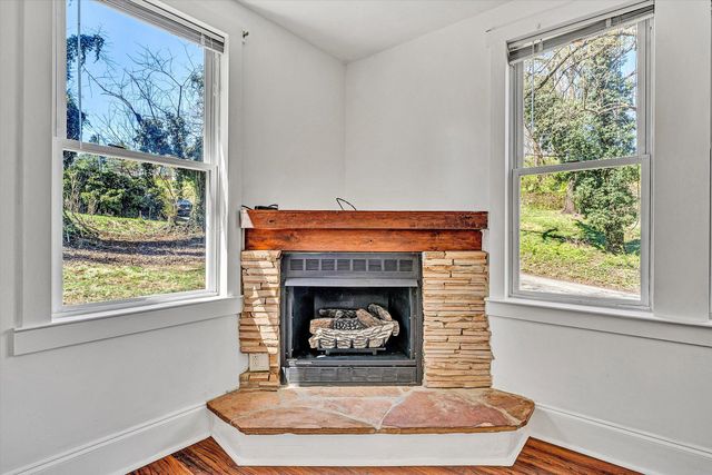 1815 Clinton AVE, Roanoke, VA 24013