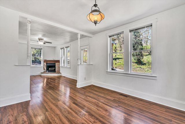 1815 Clinton AVE, Roanoke, VA 24013