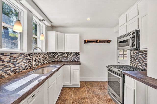 1815 Clinton AVE, Roanoke, VA 24013