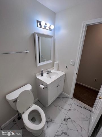1230 PINECREST AVE, Hagerstown, MD 21740