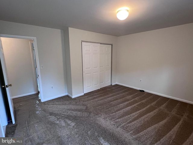 1230 PINECREST AVE, Hagerstown, MD 21740