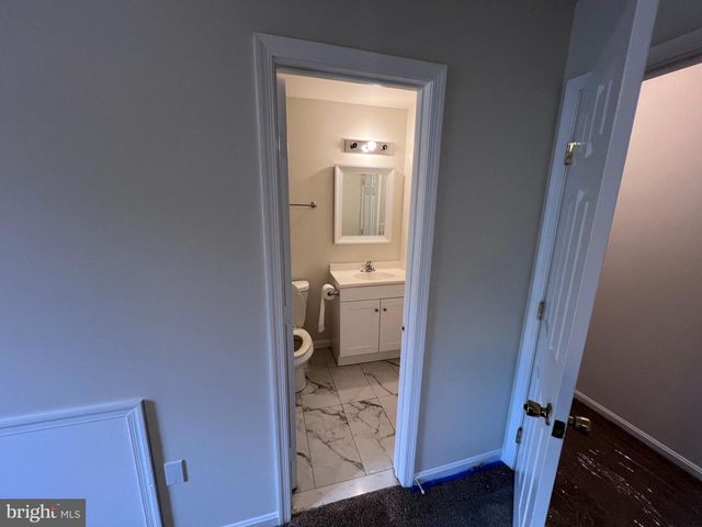 1230 PINECREST AVE, Hagerstown, MD 21740
