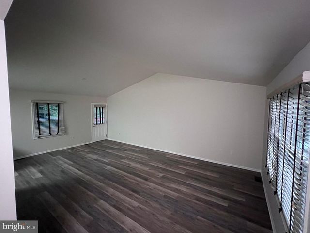 1230 PINECREST AVE, Hagerstown, MD 21740