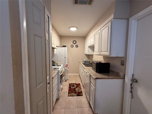 3243 & 3245 SPLIT WILLOW DRIVE, Orlando, FL 32808