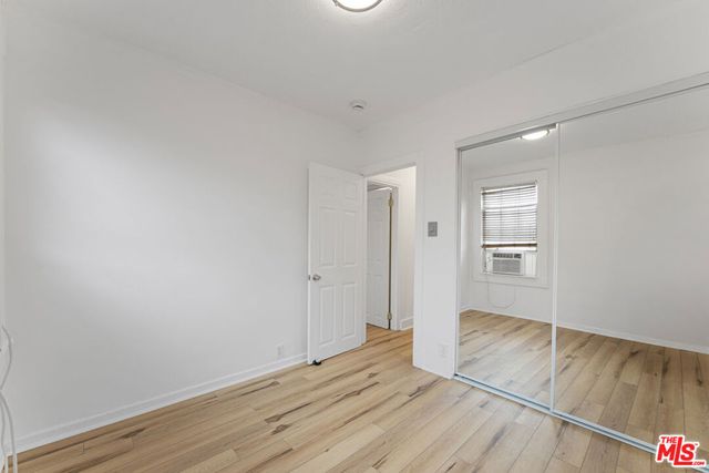 1300 Sanborn Avenue, Los Angeles, CA 90027