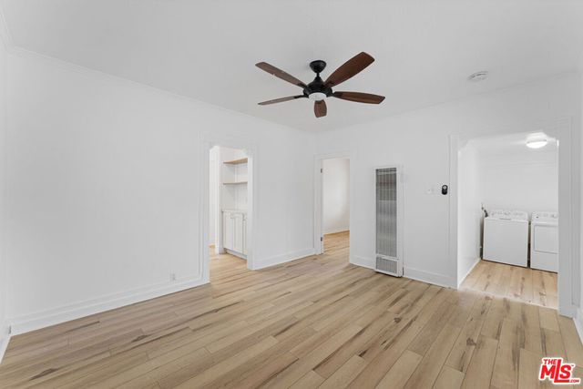 1300 Sanborn Avenue, Los Angeles, CA 90027