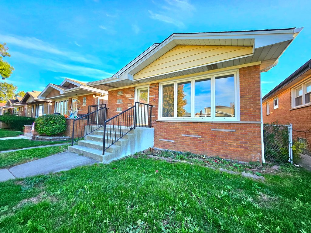 6831 W 64th Street, Chicago, IL 60638 — photo 2