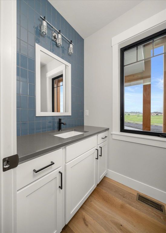 21200 N DIVISION Rd, Colbert, WA 99005 photo 15