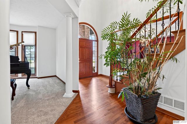 13501 S 22nd Street, Bellevue, NE 68123