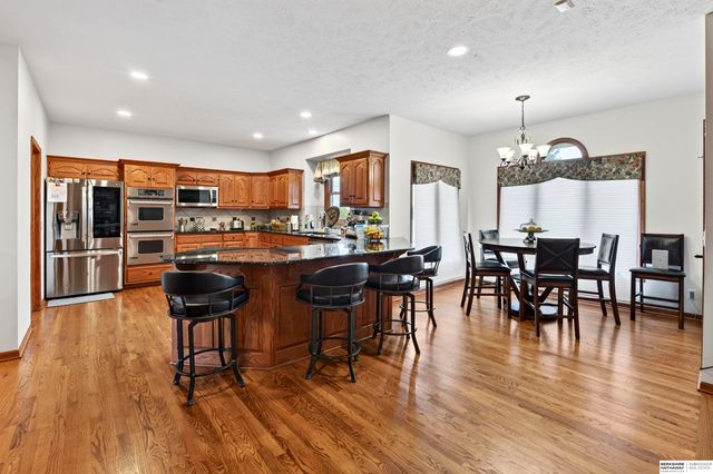 13501 S 22nd Street, Bellevue, NE 68123
