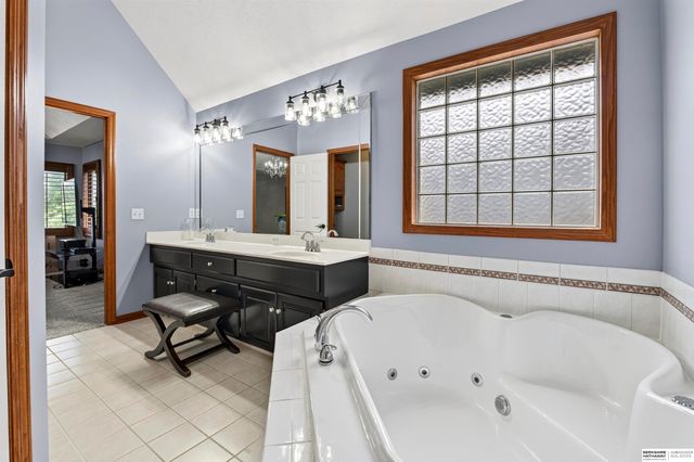 13501 S 22nd Street, Bellevue, NE 68123
