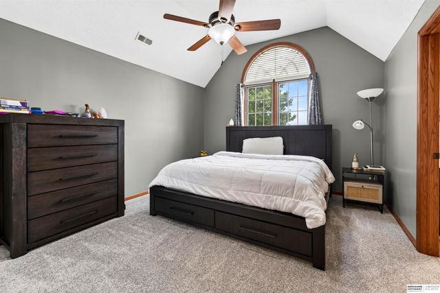 13501 S 22nd Street, Bellevue, NE 68123