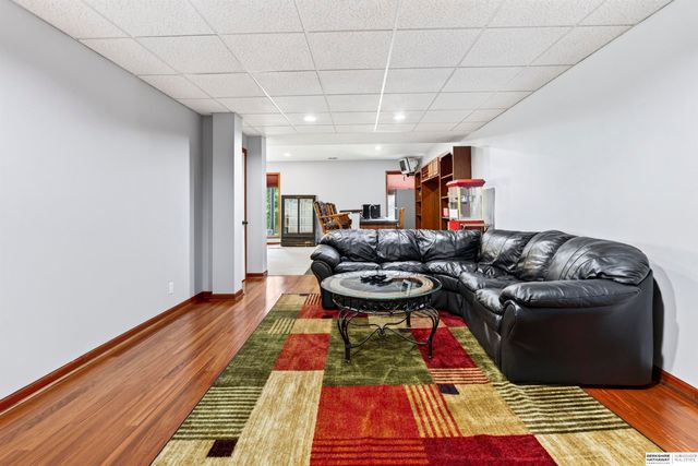 13501 S 22nd Street, Bellevue, NE 68123
