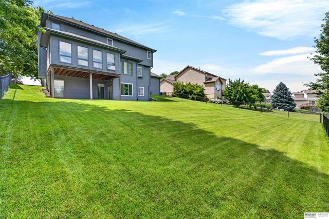 13501 S 22nd Street, Bellevue, NE 68123