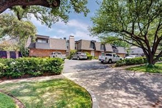 4112 Bowser Avenue 210, Dallas, TX 75219