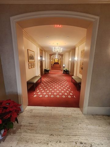 416 Commonwealth Ave 408, Boston, MA 02215