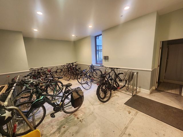 416 Commonwealth Ave 408, Boston, MA 02215