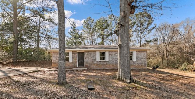 301 Larkin Street, Enterprise, AL 36330