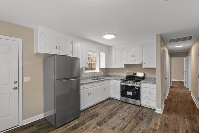 301 Larkin Street, Enterprise, AL 36330