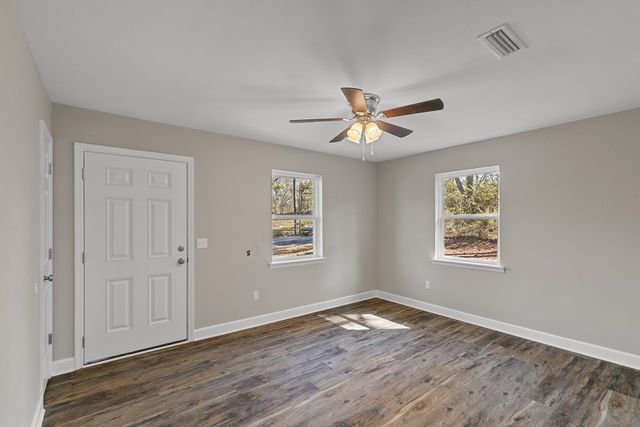 301 Larkin Street, Enterprise, AL 36330