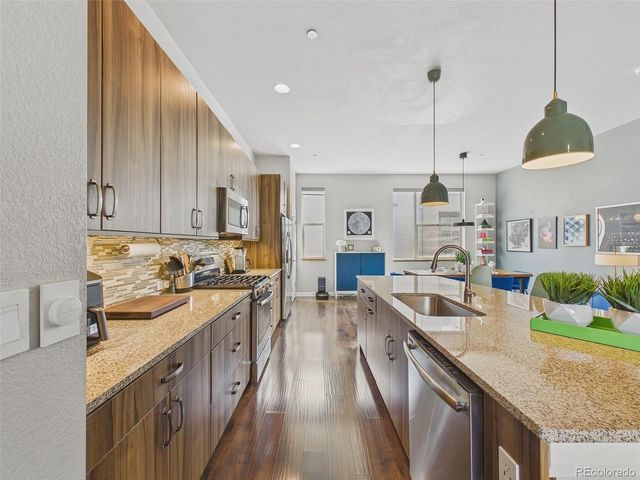 7282 W Virginia Ave, Lakewood, CO 80226