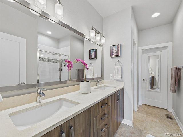 7282 W Virginia Ave, Lakewood, CO 80226