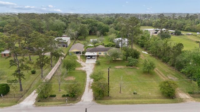 5602 Sjolander Road, Baytown, TX 77521