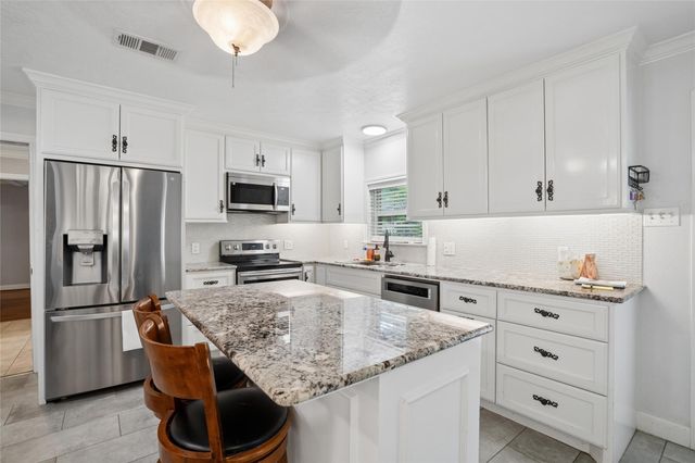 5602 Sjolander Road, Baytown, TX 77521