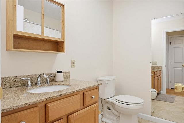 185 Manville Hill Road 106, Cumberland, RI 02864