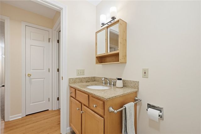 185 Manville Hill Road 106, Cumberland, RI 02864