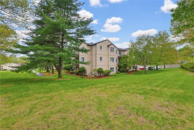 185 Manville Hill Road 106, Cumberland, RI 02864