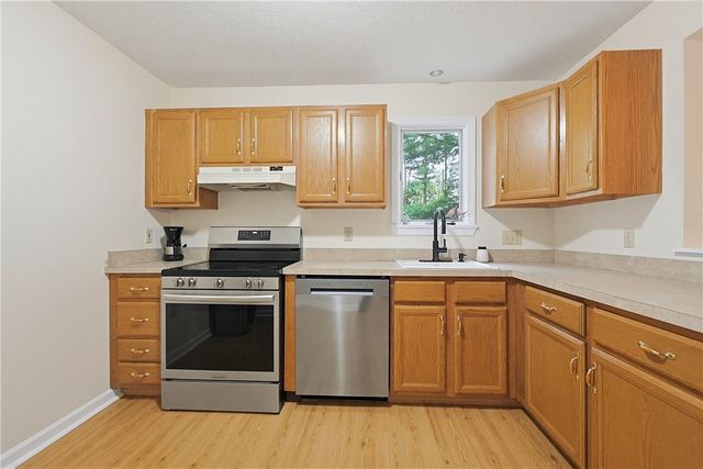 185 Manville Hill Road 106, Cumberland, RI 02864