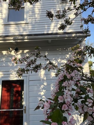 303 Nahant Road, Nahant, MA 01908