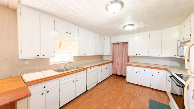 14452 Half Circle Street, Splendora, TX 77372