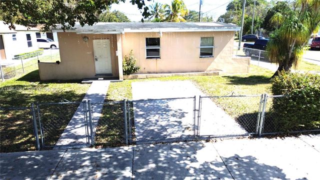17645 SW 104th Ave, Miami, FL 33157