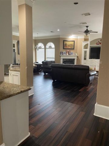 8930 Water Crest Trail, Richmond, TX 77469