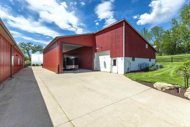 5122 N 230th Street N, Port Byron, IL 61275