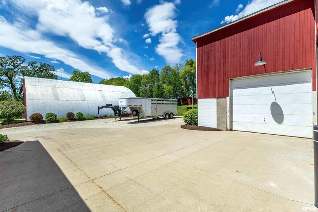 5122 N 230th Street N, Port Byron, IL 61275