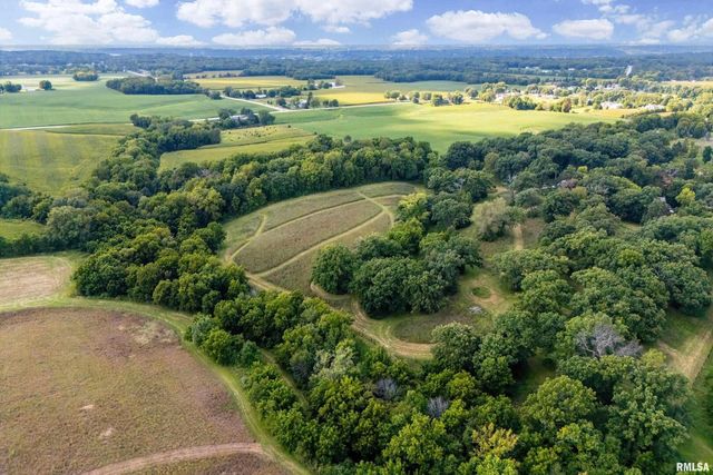 5122 N 230th Street N, Port Byron, IL 61275