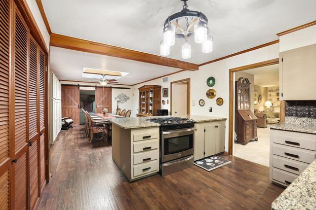 919 S French Avenue, Denison, TX 75020