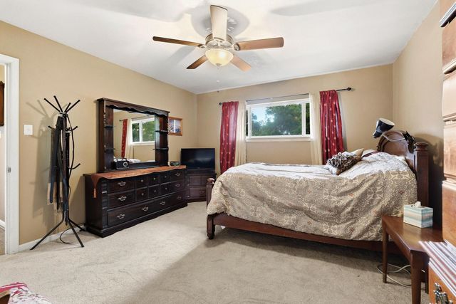 919 S French Avenue, Denison, TX 75020