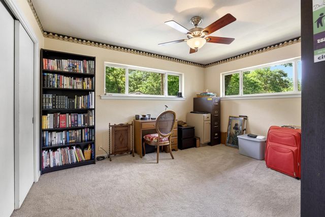 919 S French Avenue, Denison, TX 75020