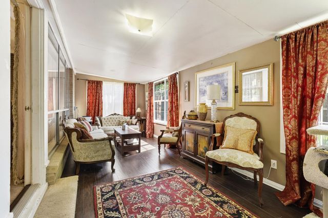 919 S French Avenue, Denison, TX 75020