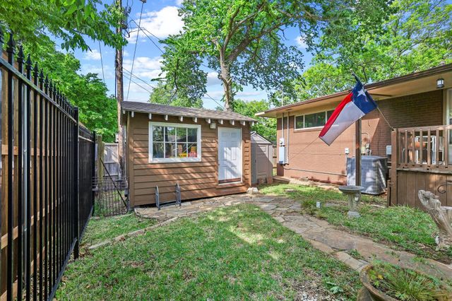 919 S French Avenue, Denison, TX 75020